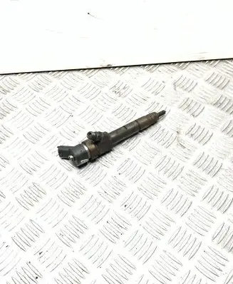 Renault Megane II Fuel injector 0445110110B 8200100272