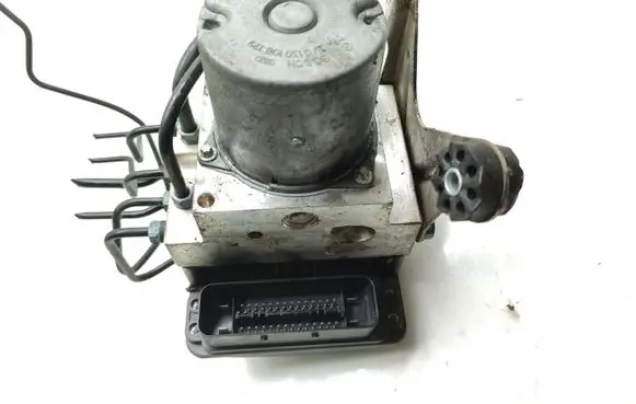 BMW 5 F10 F11 ABS Pump 6851375 6851376