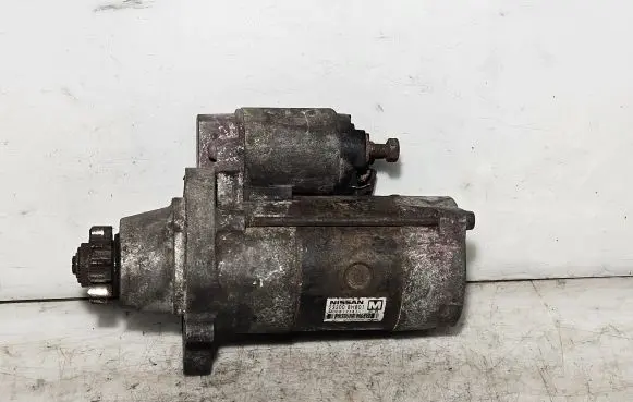 Nissan Primera Starter motor 233008H801