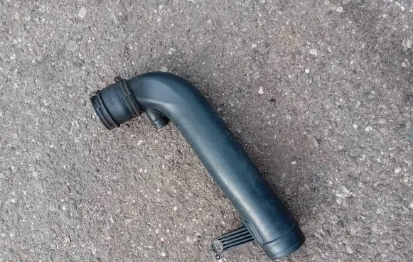 Volkswagen Golf VI Intercooler hose/pipe 1K0129654AR 1K0129656AG 446248603