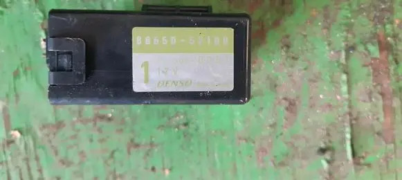 Toyota Yaris Other control units/modules 277300-0751