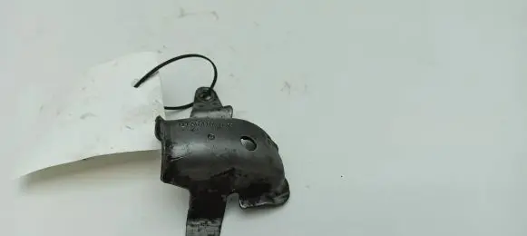 Mercedes-Benz E W212 other engine part A6510981739