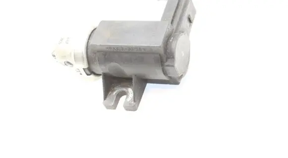 Audi A5 8T 8F Turbo solenoid valve 8E0906627C