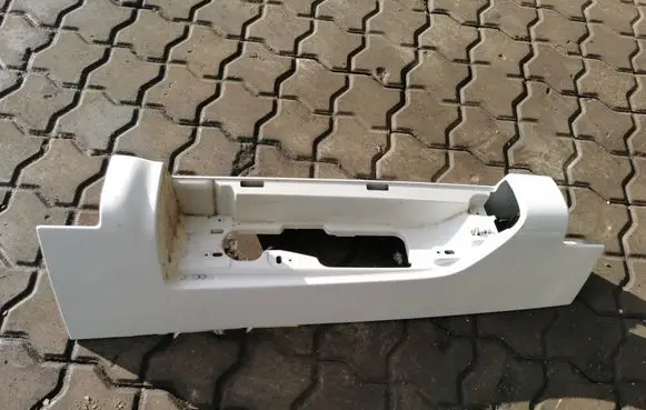 Renault Trafic III (X82) Rear/tail light trim molding 93450968 93450971