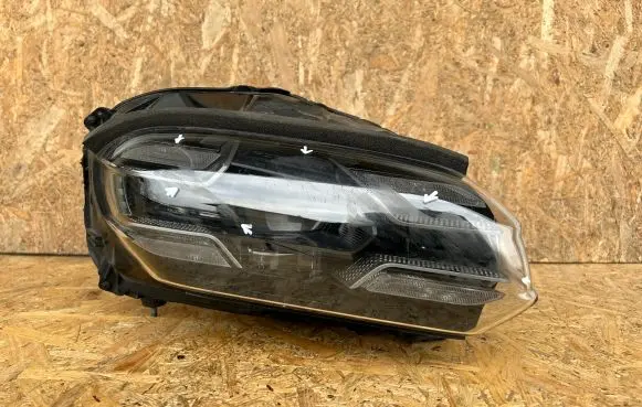 Porsche Taycan 9J1 Headlight/headlamp 9J1941060F 3803303