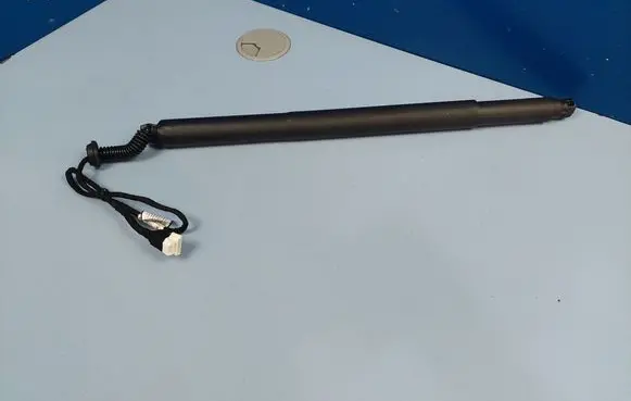 BMW X6 F16 Tailgate/trunk strut/damper 51247434044