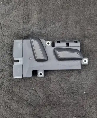 Volkswagen PASSAT B7 Seat control switch 8K0959748C