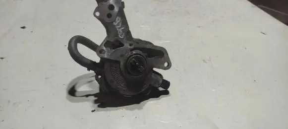 Audi A3 S3 8L Vacuum pump 038145209E
