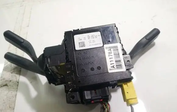 Volkswagen PASSAT CC Wiper turn signal indicator stalk/switch 3C5953507