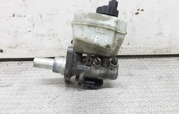 Volkswagen PASSAT B6 Master brake cylinder 03350886771