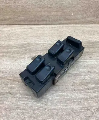 Mazda 626 Electric window control switch 513540 HG3066350