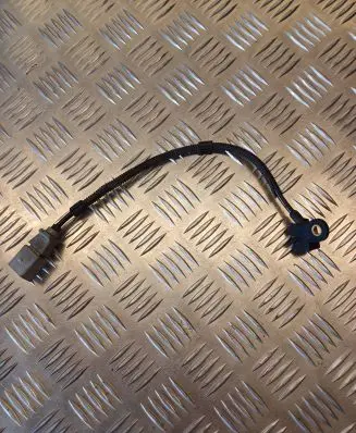Camshaft position sensor