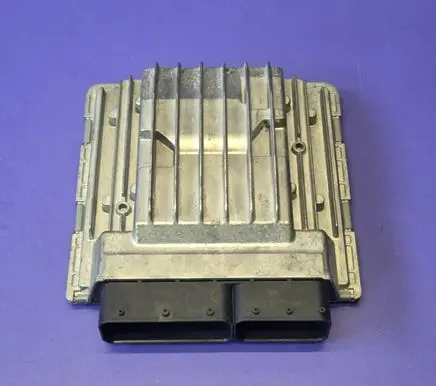 BMW 3 E90 E91 Engine control unit/module 7621178 5WK94901 DMEMSD812