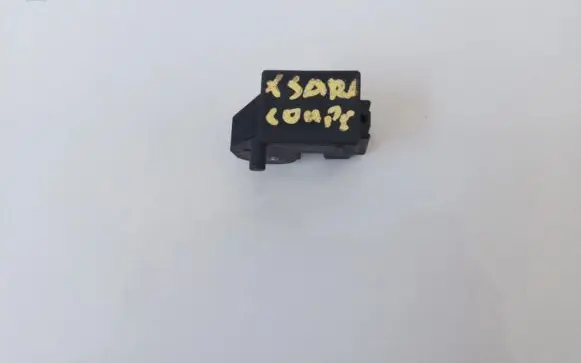 Peugeot 407 Airbag deployment crash/impact sensor 9636982680 550903000