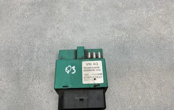 Audi Q3 8U Fuel injection pump control unit/module 5N0906093B