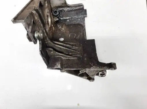 Alfa Romeo 159 Engine mounting bracket 55182765