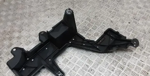 Lexus CT 200H Other under body part 5762876010