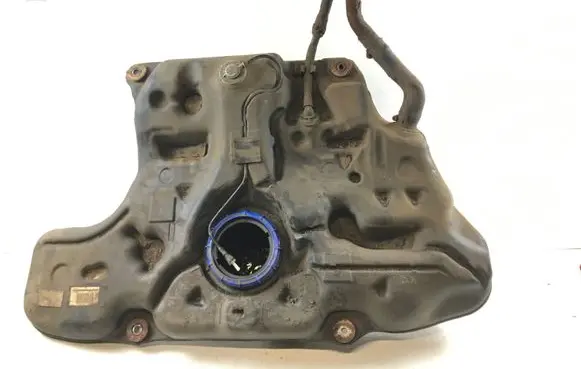 Toyota Avensis T270 Fuel tank 7700105050