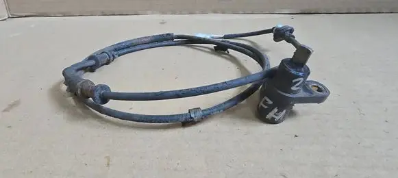 Suzuki Ignis ABS rear brake sensor 5631070H00