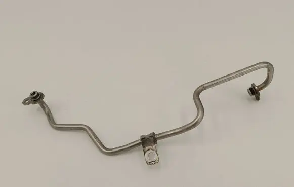 Audi A3 S3 8V Turbo turbocharger oiling pipe/hose 04E145140E