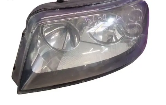 Seat Alhambra (Mk1) Headlight/headlamp 0301182211