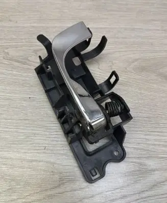 Cadillac SRX Rear door interior handle 25707889 25756728 25707889J