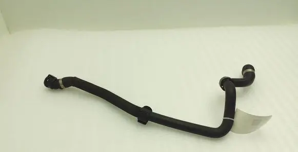 BMW 5 F10 F11 Engine coolant pipe/hose 8513604 17128513604
