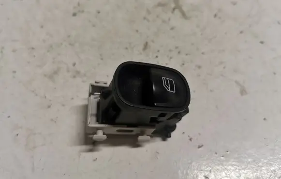 Mercedes-Benz CLK A209 C209 Electric window control switch A2098203510