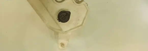 BMW Z4 E89 Windshield washer fluid reservoir/tank 7192856