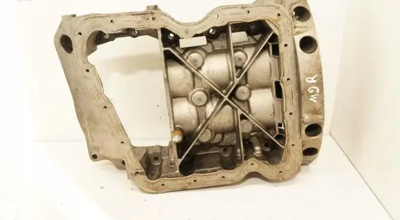 Opel Vivaro Oil sump 8200672739