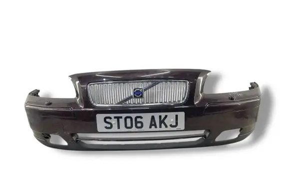 Volvo V70 Front bumper 