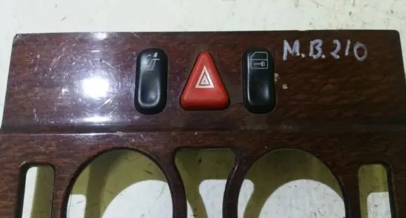 Hazard light switch
