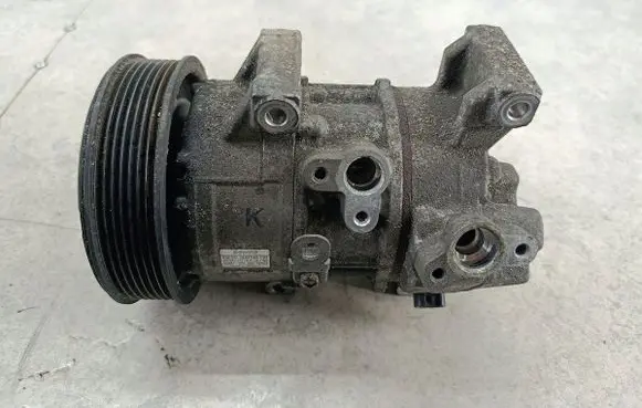 Toyota Corolla Verso E121 Air conditioning (A/C) compressor (pump) 4472601744DENSO
