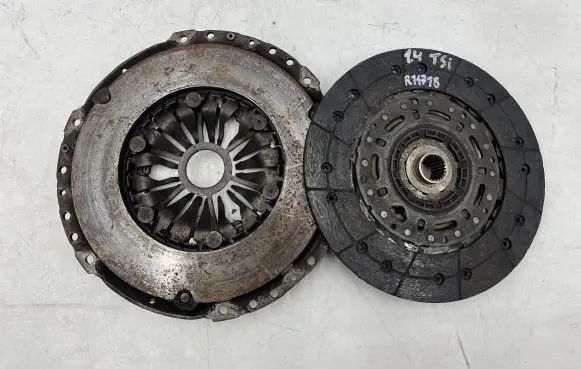 Audi Q3 8U Clutch set kit 06F141031 06F141025
