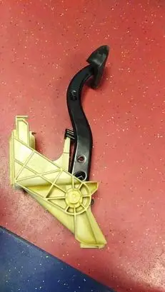 BMW 7 E65 E66 Brake pedal 6752517