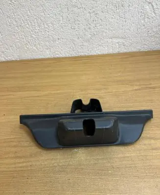 BMW X5 E70 Tailgate/boot lid lock trim 51497177378 10834110