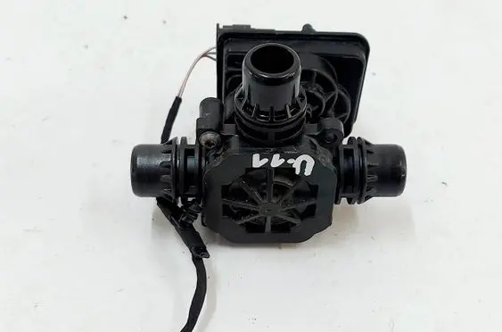 BMW iX1 Electric auxiliary coolant/water pump 9462114
