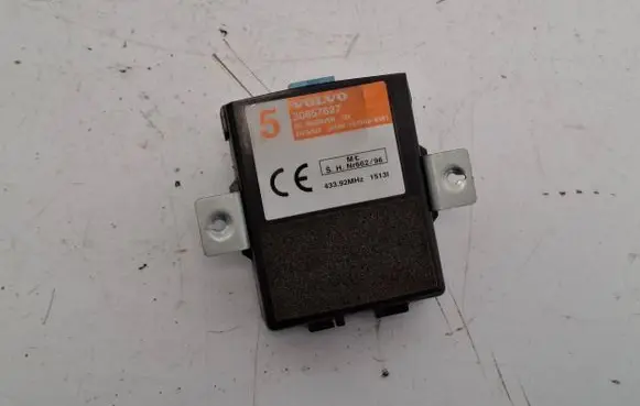 Volvo S40, V40 Alarm control unit/module 30857627