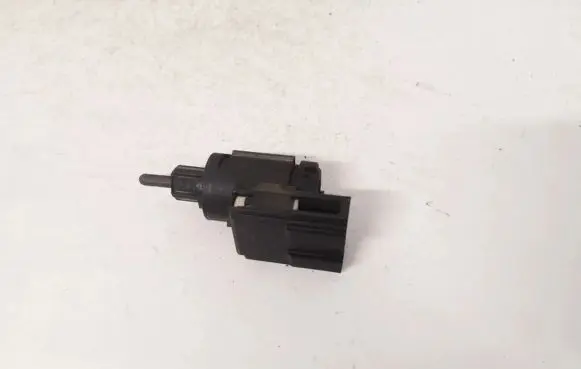 Volkswagen Golf IV Brake pedal sensor switch 3b0945511c 19322010
