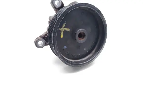 Mercedes-Benz E W212 Power steering pump 7691332 7691332151