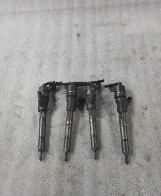 Fuel injectors set