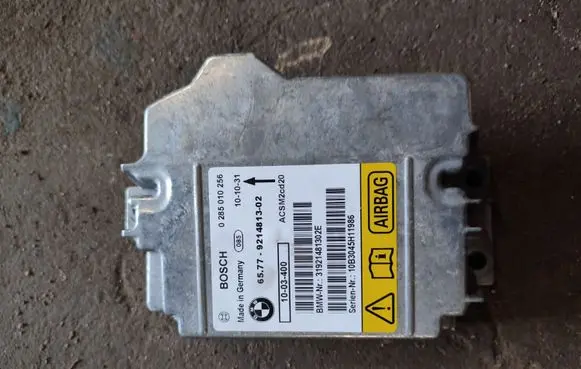BMW X5 E70 Airbag control unit/module 9214813