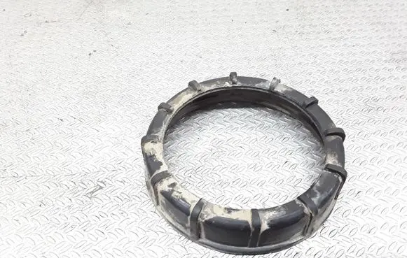 Mercedes-Benz Vaneo W414 In tank fuel pump screw locking ring/nut 
