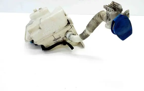 Windshield washer fluid reservoir/tank