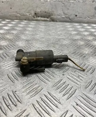 Citroen Xsara Picasso Windscreen/windshield washer pump 8200031805