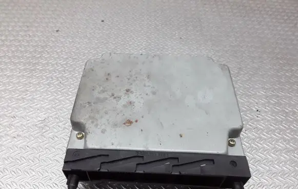 Volvo S60 Engine control unit/module 08627471A