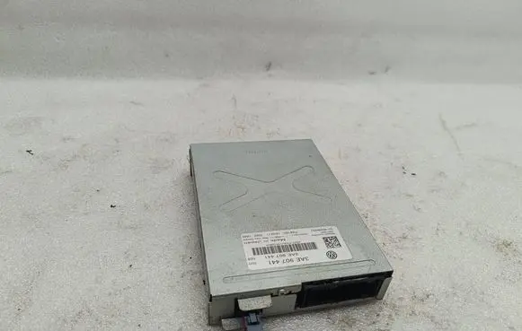 Volkswagen PASSAT B7 Camera control unit module 3AE907441 RV20H24J