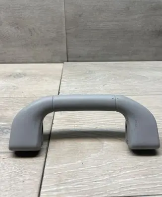 Mercedes-Benz C W204 Front interior roof grab handle A204100051