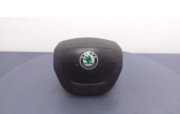 Skoda Fabia Mk2 (5J) Steering wheel airbag 5J0880201H