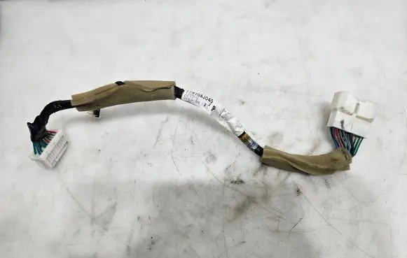 Subaru Outback Front door wiring loom 81870AJ040